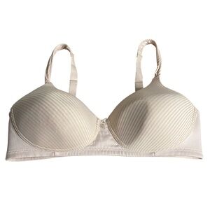Vanity Fair Women's Soft Pink Striped Radiant Wire Free Bra
